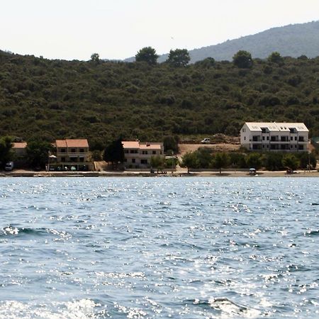 Apartments Vlatko Drače المظهر الخارجي الصورة