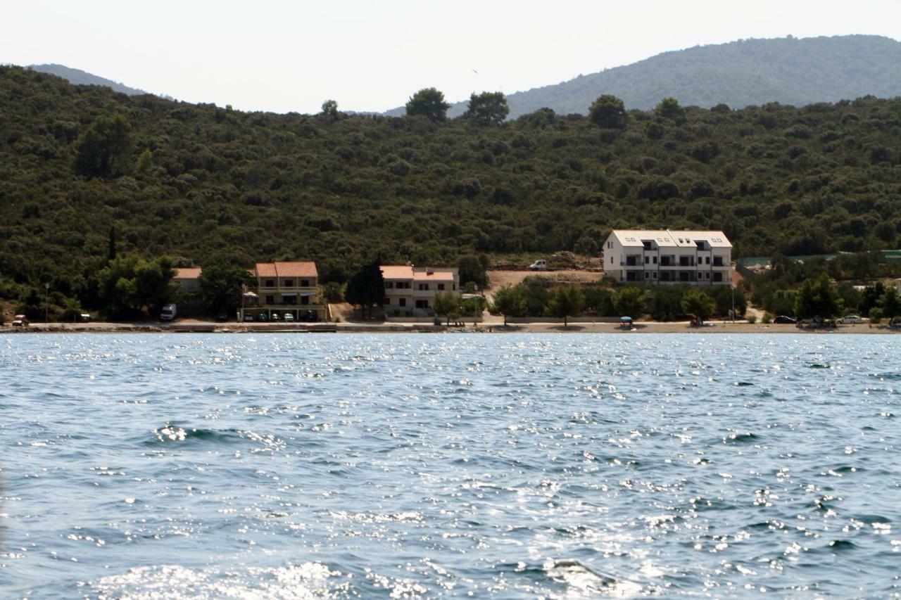 Apartments Vlatko Drače المظهر الخارجي الصورة